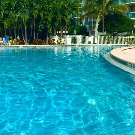 Sunny Isles Beach Spacious Apartment Exteriör bild