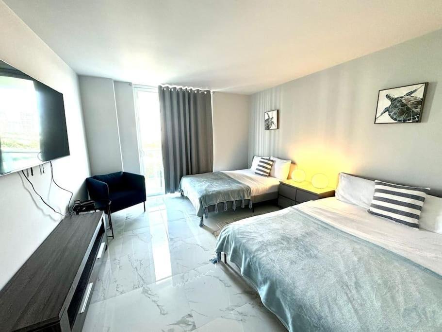 Sunny Isles Beach Spacious Apartment Exteriör bild