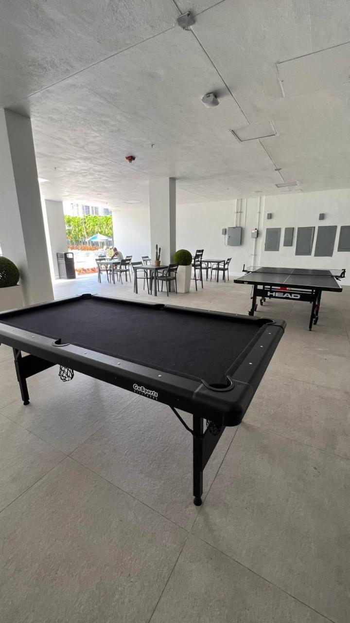 Sunny Isles Beach Spacious Apartment Exteriör bild