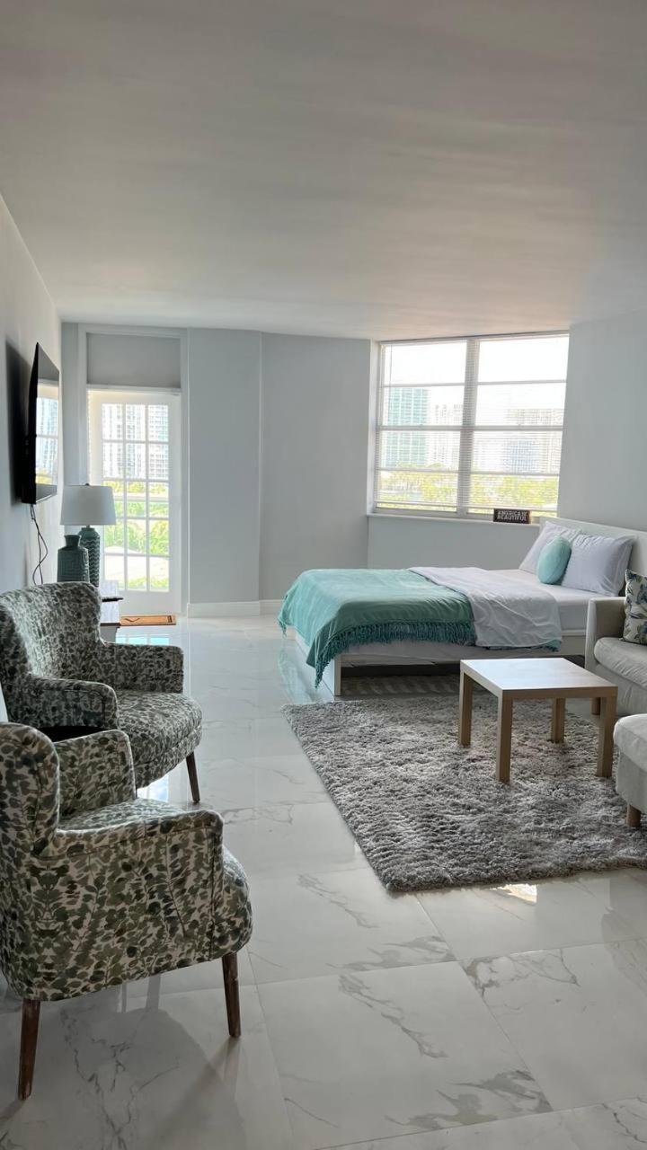 Sunny Isles Beach Spacious Apartment Exteriör bild