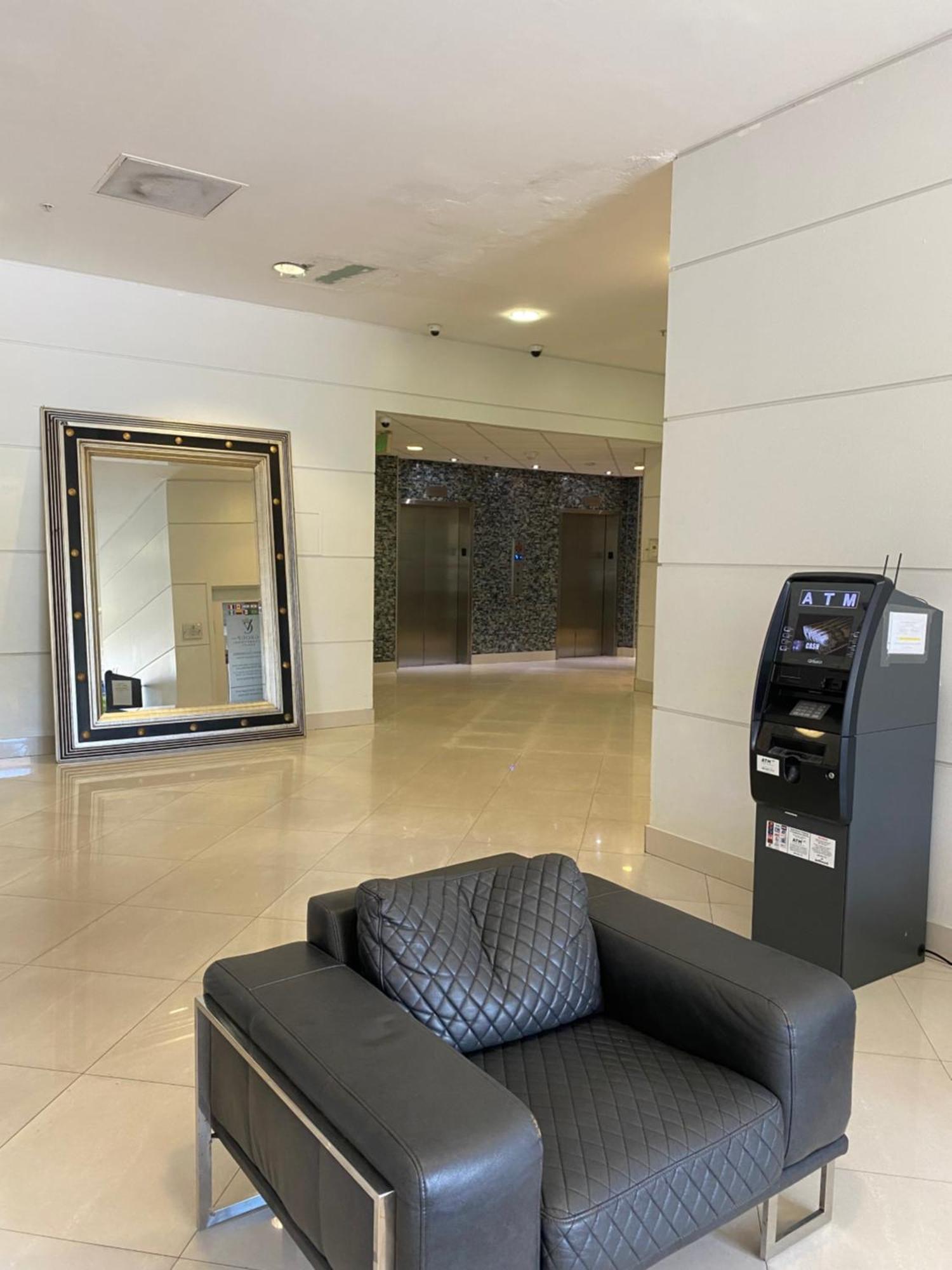 Sunny Isles Beach Spacious Apartment Exteriör bild